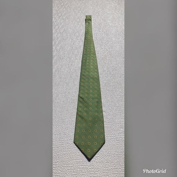 Brooks Brothers Green with Gold Accents Tie - Picture 2 of 7